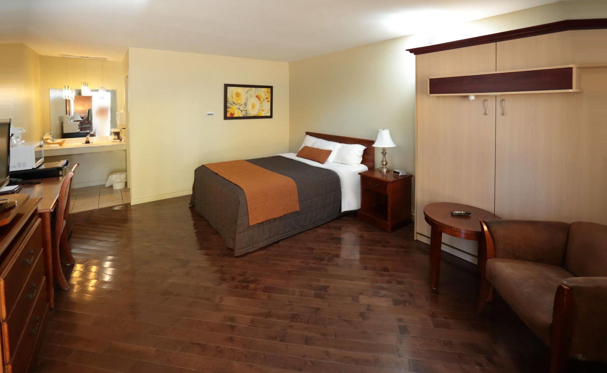 Le Deauville Motel Trois-Rivieres Exterior photo